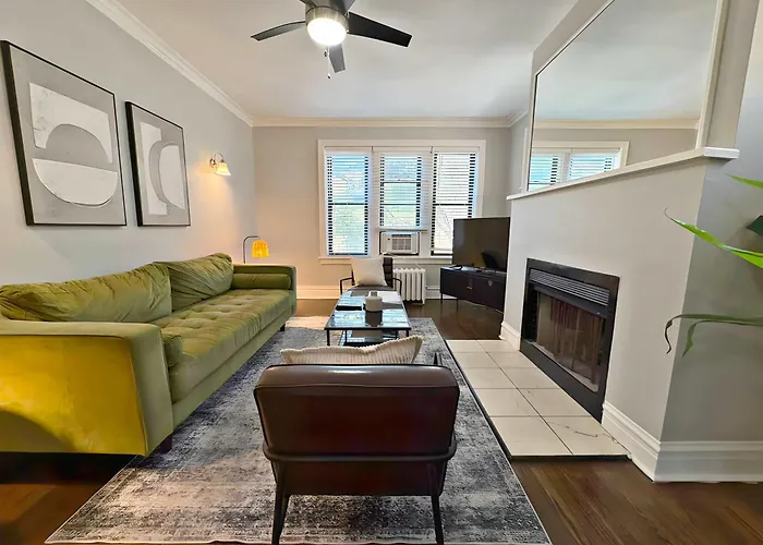 Relaxing Lakeview Escape 2br - Roscoe 35-2n * Чикаго