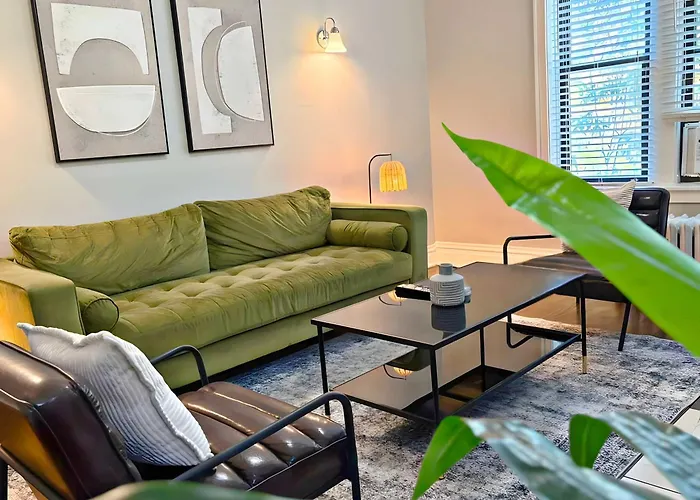 Relaxing Lakeview Escape 2br - Roscoe 35-2n Апартаменты Чикаго