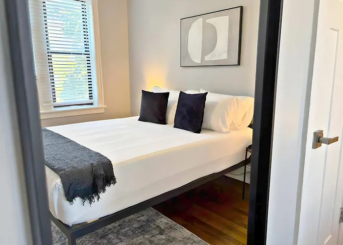 Апартаменты Relaxing Lakeview Escape 2br - Roscoe 35-2n *